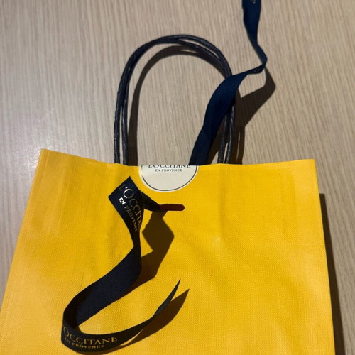 Packaging L’Occitane σαν καινούργιο