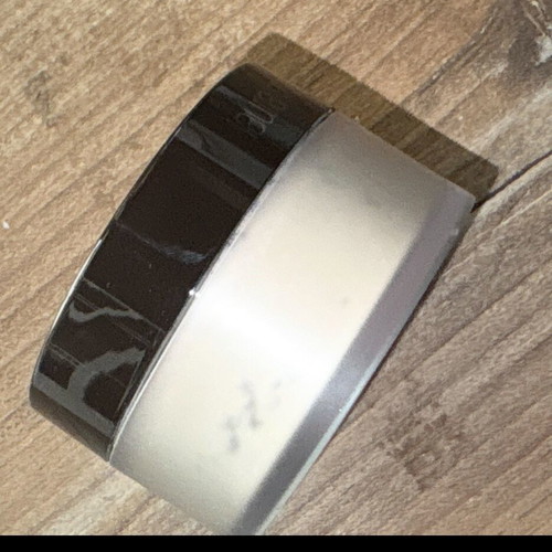 Laura Mercier Translucent Loose Setting Powder new, translucent finish