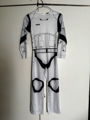 Αποκριάτικη στολή Star Wars Stormtrooper μεταχειρισμένη, για περίπου 6 ετών