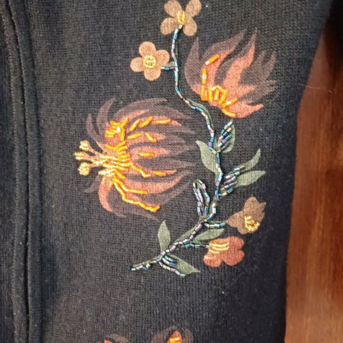 Cardigan long-sleeve new, black with embroidery and beads