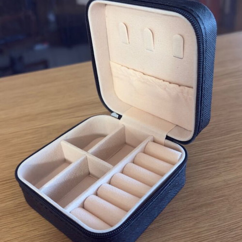 Jewelry box new, black shade