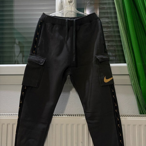 Nike tracksuit like new, gray and gold, size M
