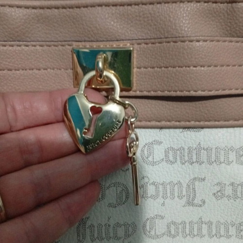 Juicy Couture τσάντα μεταχειρισμένη, σε καλή κατάσταση