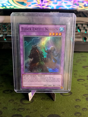 Elder Entity Norden CT12-EN003 Yu-Gi-Oh! card like new