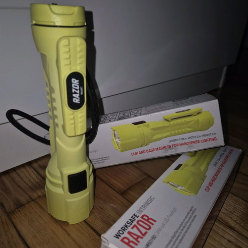 Bright Star Razor flashlight new WorkSAFE LED 3AA 325 lumens