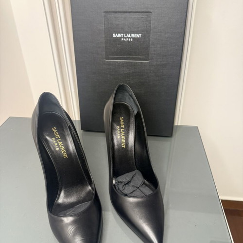 Saint Laurent Opyum patent pumps, black