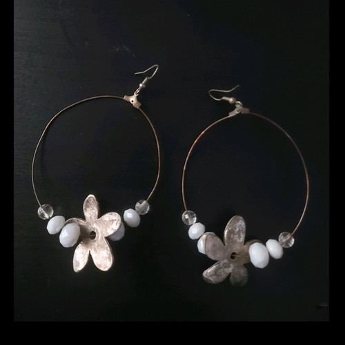 Vintage earrings used