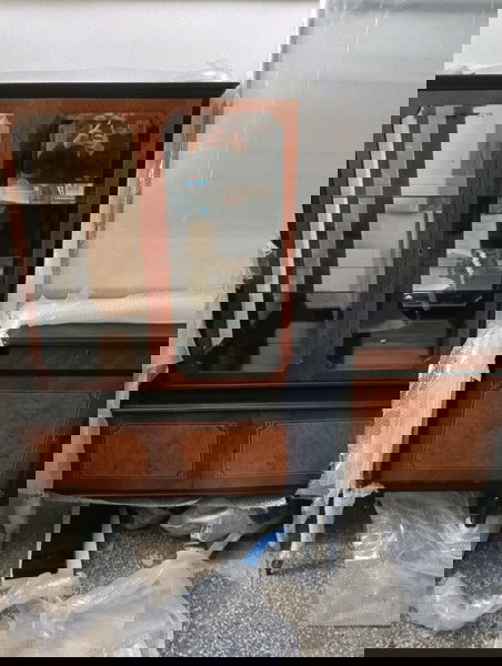 Σετ μπουφές με καθρέφτη και έπιπλο τύπου κρυσταλλιερα