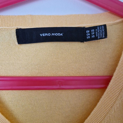 Vero Moda yellow blouse with V-neck, like new, XS-S
