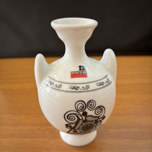 Ouzo 12 collectible amphora 9cm new