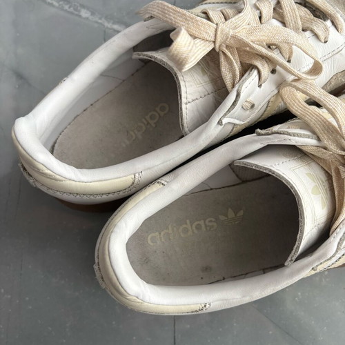 Adidas Samba αθλητικά sneakers μέγεθος 39 μεταχειρισμένα, άσπρα