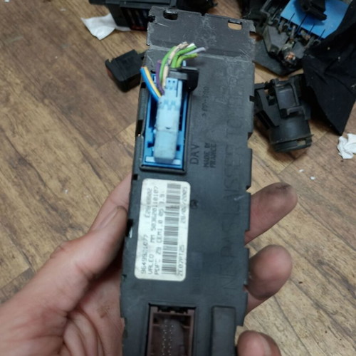 Peugeot 607 mirror control panel 9649921677