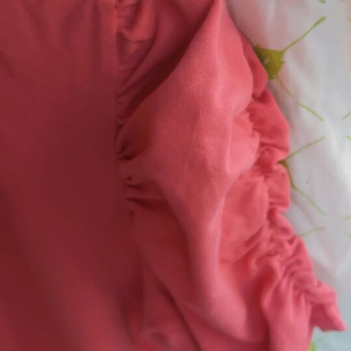 Yessica fuchsia pink blouse with puff sleeves like new, size M