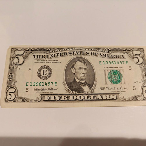 Five Dollar Bill 1995 Series used