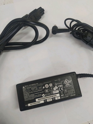 Delta Electronics Laptop Power Adapter SADP-65KB B 19V 3.42A 65W like new
