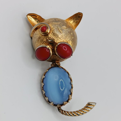 Vintage Jelly Belly Cat Brooch used, mid century 1960, gold with blue cabochon