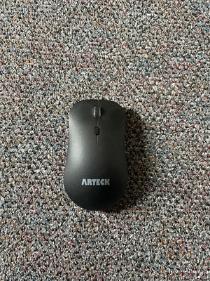 Arteck MW162 2.4G wireless mouse like new