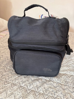 Polo lunch bag double cooler with many compartments and waterproof lining like new
