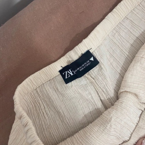 Zara straight-leg pants, cream, XS