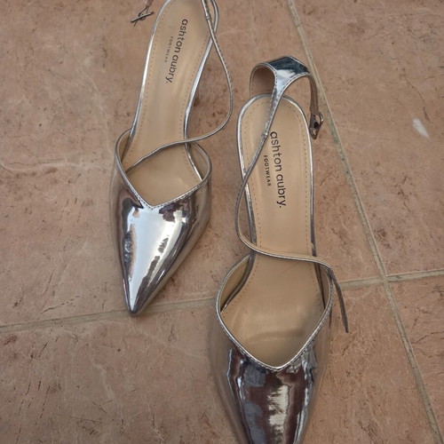 Ashton Aubry silver metallic slingback pumps