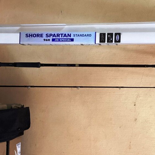 Daiwa Shore Spartan Standard 96H rod like new for shore jigging