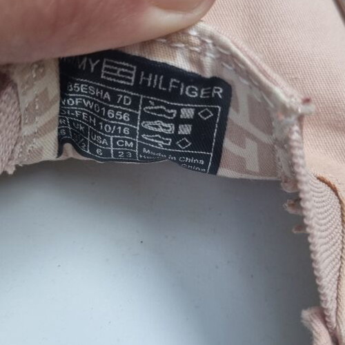 Tommy Hilfiger canvas shoes used, pink, size 36
