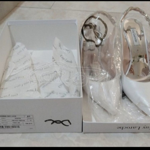 Guy Laroche bridal pumps new white pearl size 41