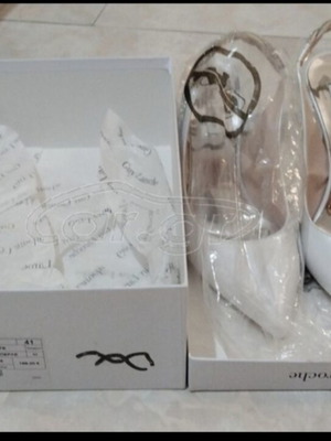 Guy Laroche bridal pumps new white pearl size 41