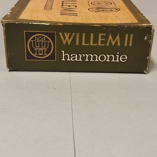 Vintage Willem II harmonie paper cigar box used