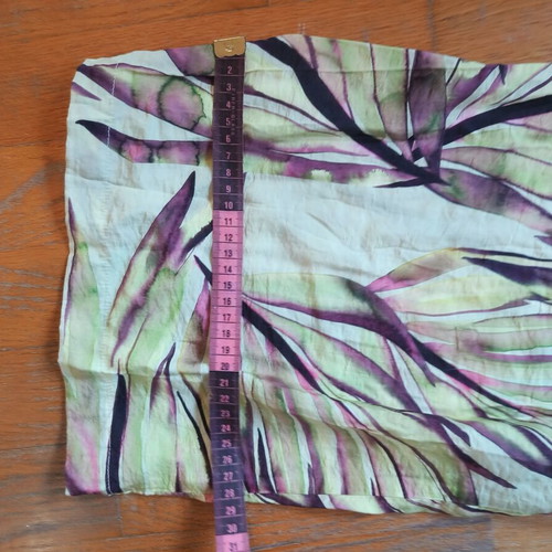 H&M colorful pants size M like new