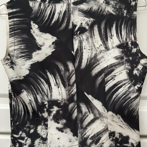ZARA top black and white size S like new