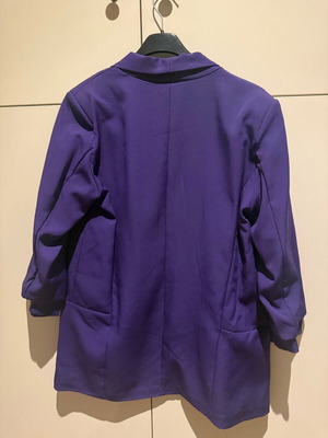 Purple jacket one size like new