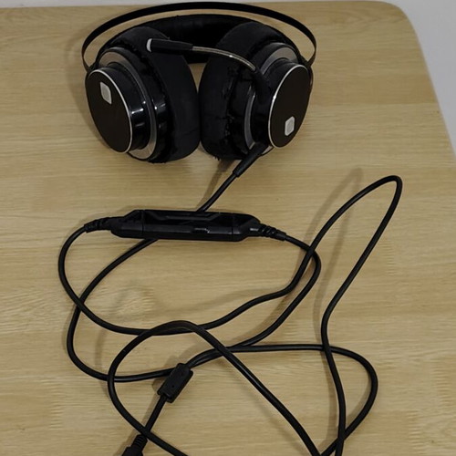 Zeroground Keiji HD 2400G gaming headphones used wired