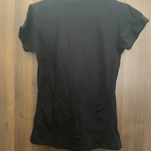 Black women's T-shirt with tricolor print, like new, super fit