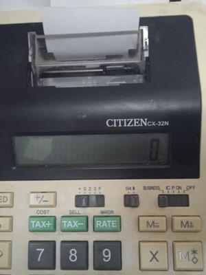Επαγγελματικό κομπιουτεράκι Citizen μεταχειρισμένο με 60 αυτόγραφικές ταινίες 58 mm
