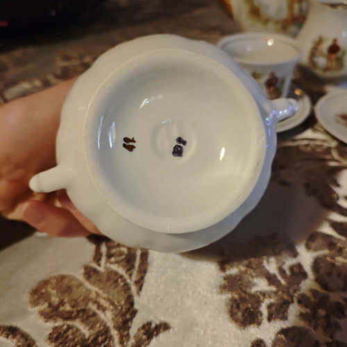 Porcelain coffee set 15 pieces vintage like new