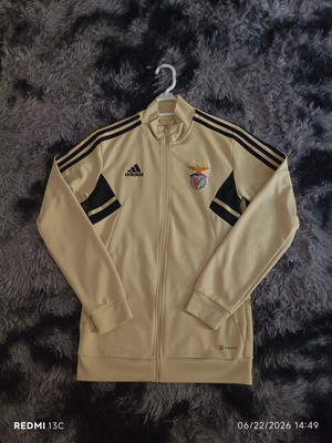 Benfica zip up hoodie like new, authentic