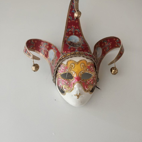 Viennese mask new, bought from Venice