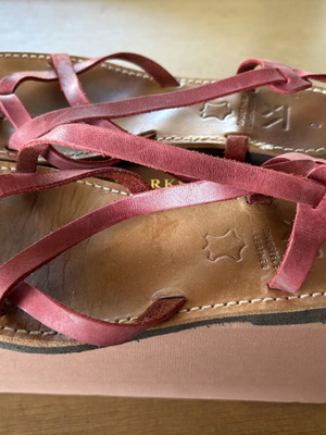 Leather sandals like new, dark red