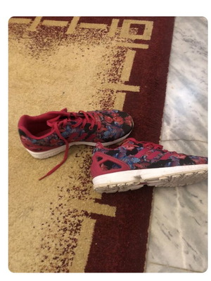 Adidas athletic shoes like new, size 38, black and red
