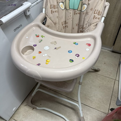 Lorelli baby high chair with bear design