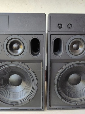 JBL Control 10 3-Way Studio Monitor Speakers used, mirror-imaged pair