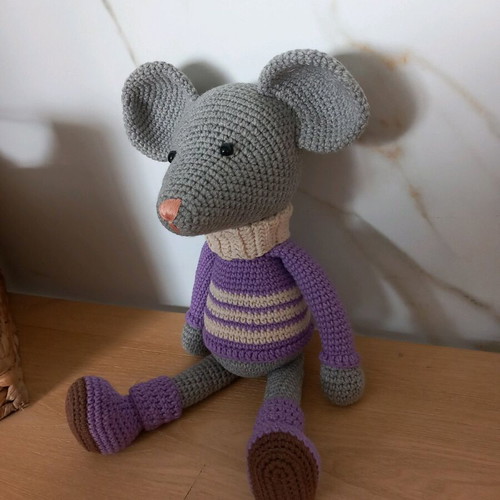 Mouse with Turtleneck Handmade Knitted New 13 cm