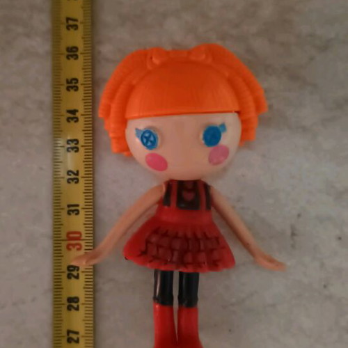 MGA Entertainment Mini Lalaloopsy Doll Series 2 Bea Spells like new