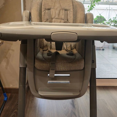 Joie Multiply 6in1 Multi-Mode Highchair like new