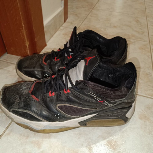 Jordan sneakers used, size 45.5, black