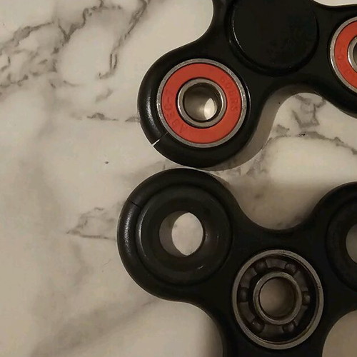Fidget spinner used, set of 2 with damage