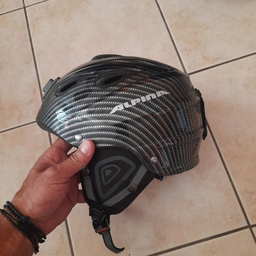 Alpina helmet like new, worn once
