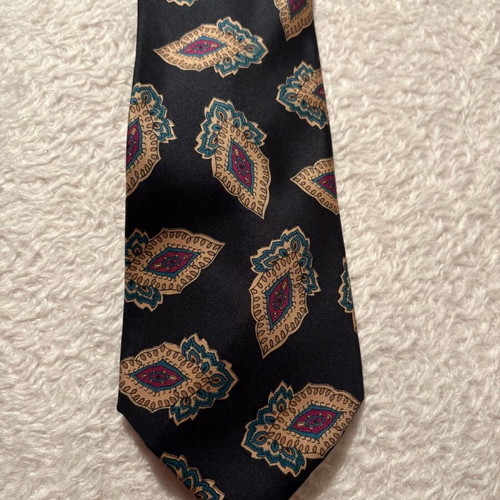 Vintage silk tie like new