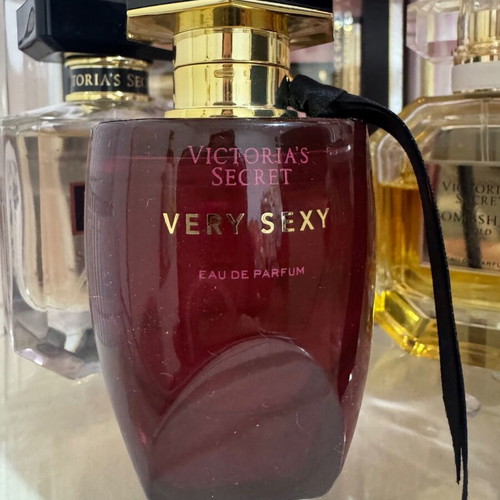Victoria’s Secret Very Sexy Eau de Parfum 50ml like new